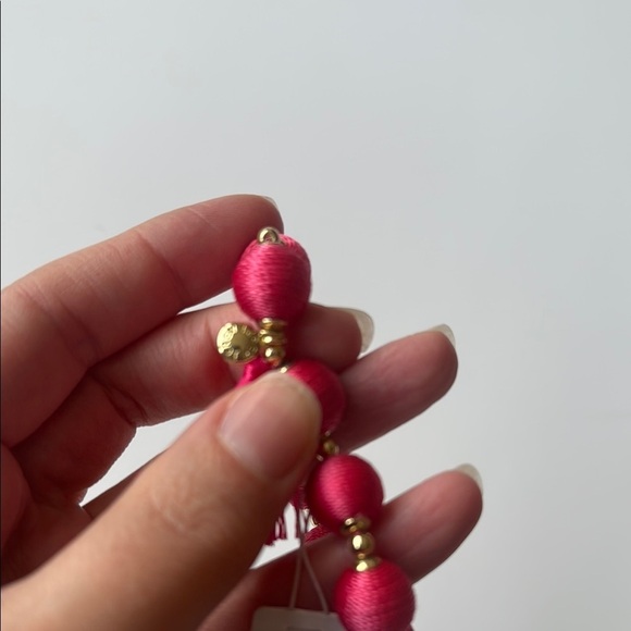 NWT J. Crew Hot Pink Fabric Beaded  Stretch Bracelet - Picture 3 of 5